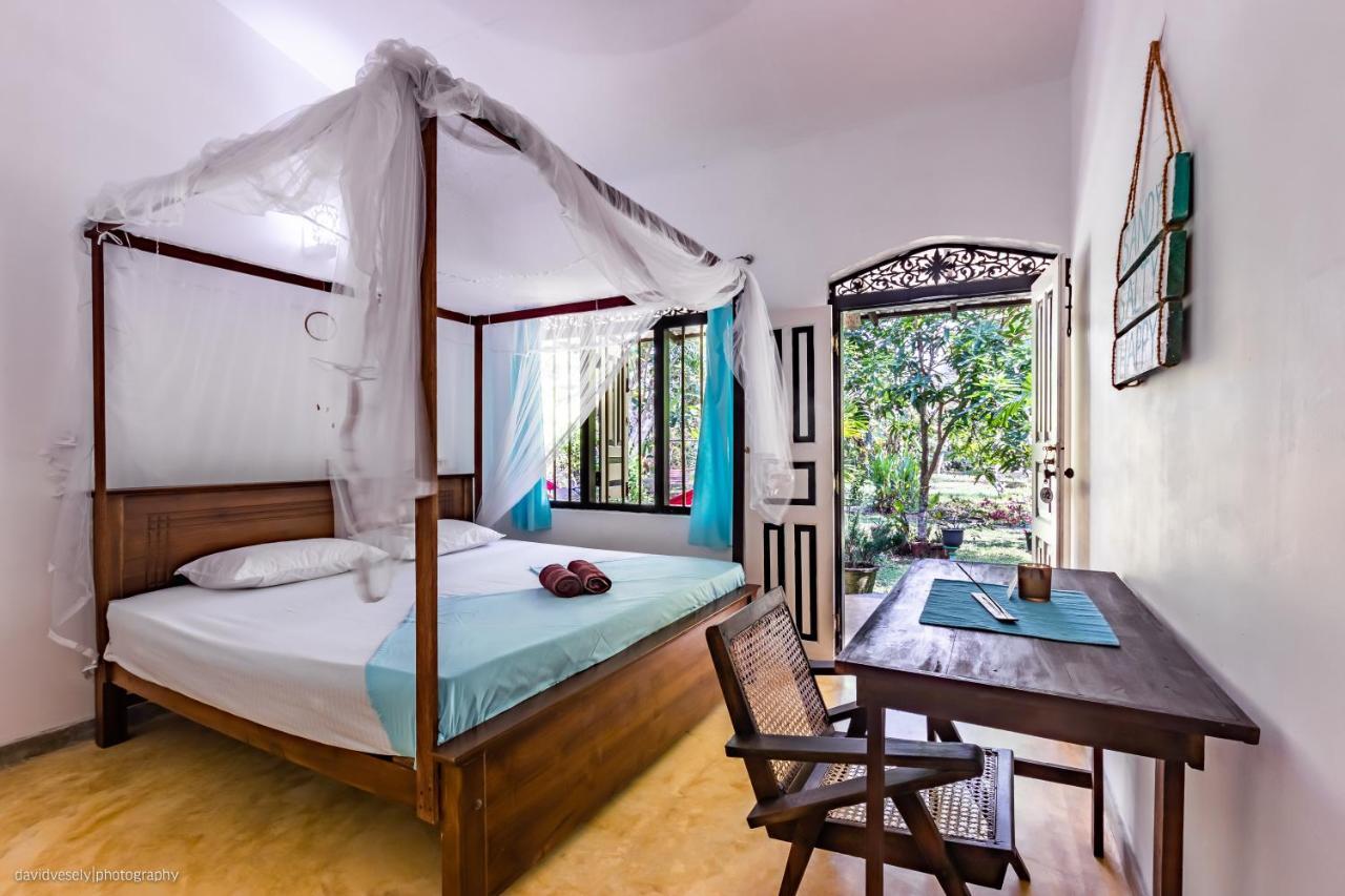 Coconut Villa Midigama Exterior photo